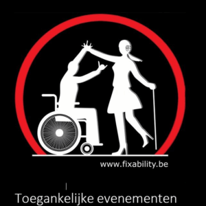 Logo, zwart-wit, iconische stijl, twee dansende personen, één rolstoegebruiker, één dame op hakken met blindengeleidestok en hoorapparaat.